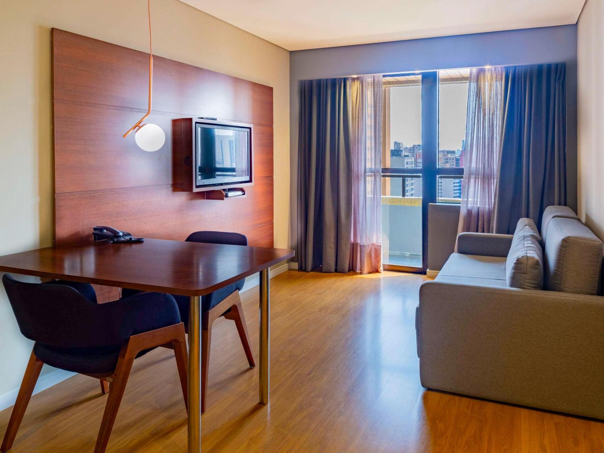 Mercure Curitiba Golden Exteriör bild