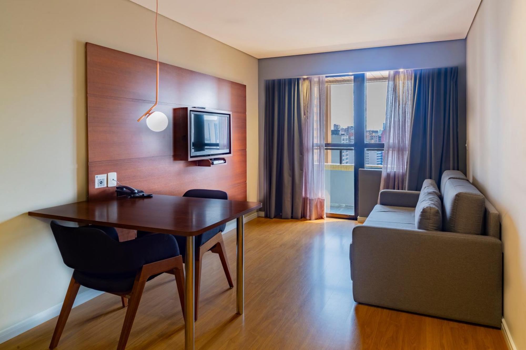 Mercure Curitiba Golden Exteriör bild